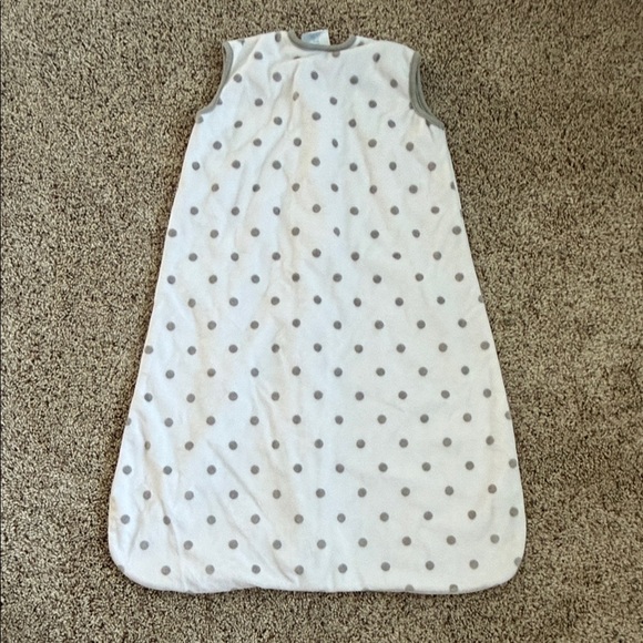 Halo Pottery Barn Baby Gray Polka Dot Sleep Sack - Picture 3 of 3